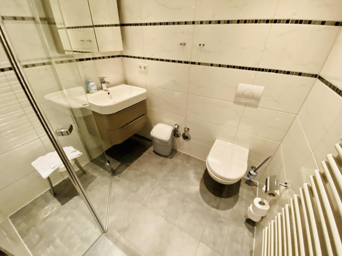 Apartment Berringer, Anker, Direkt An Der Promenade Rostock